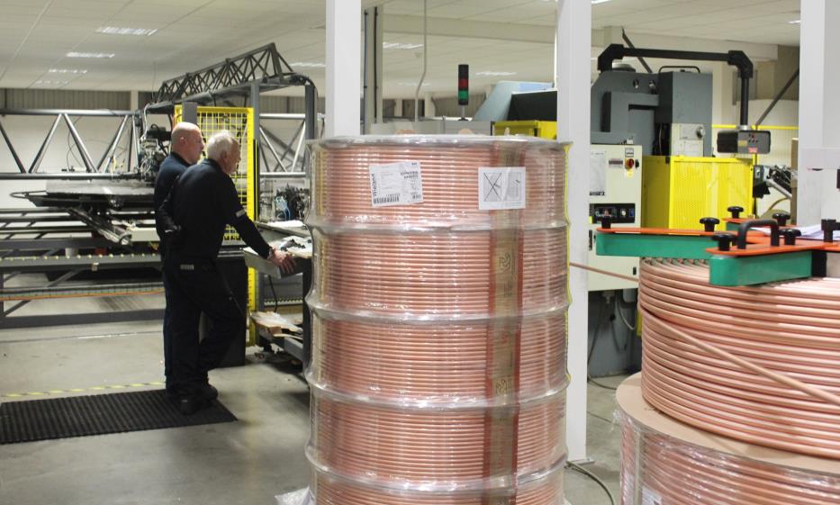 Image showcasing Frenger's bespoke full CNC serpentine pipe bending machine Bespoke Copper Bend Machine