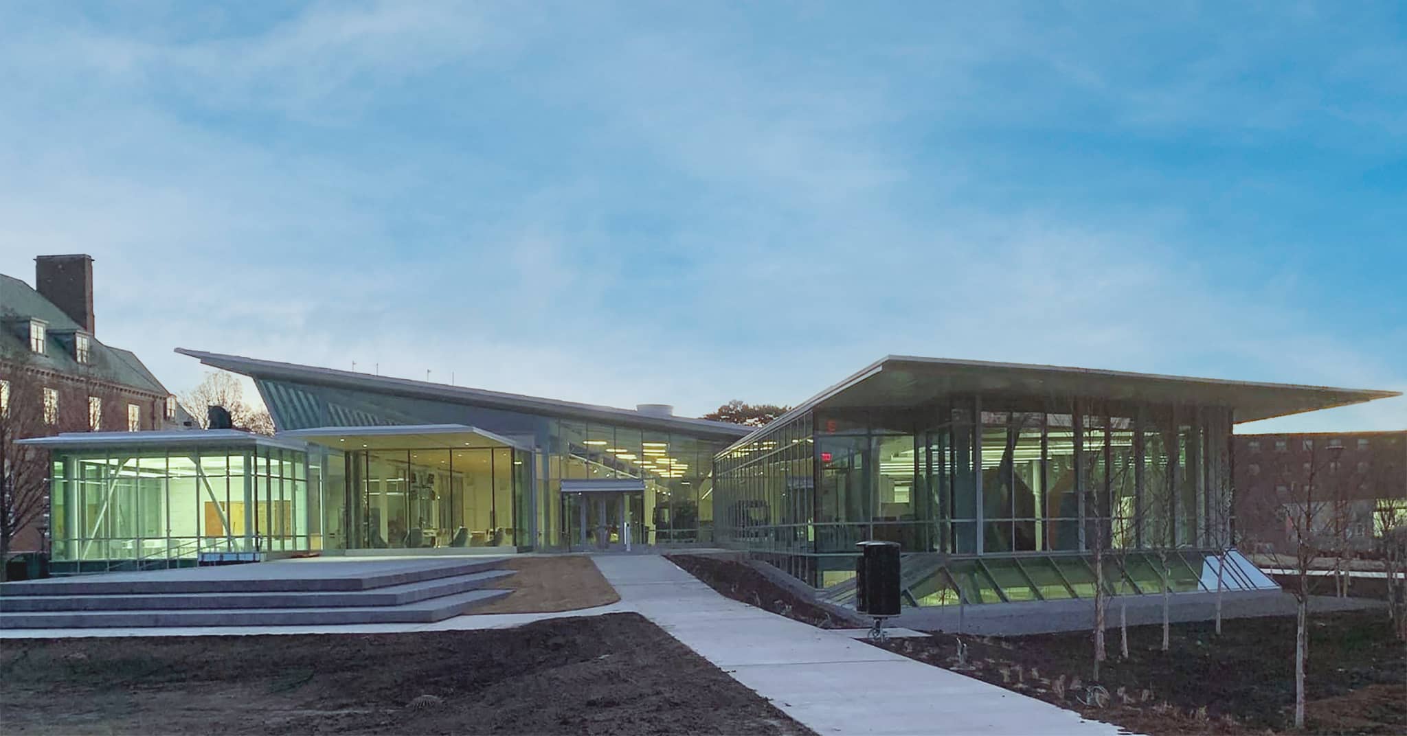 An image showing the outside of the UIUC Siebel Design Centre in Champaign, Illinois UIUC Siebel Centre